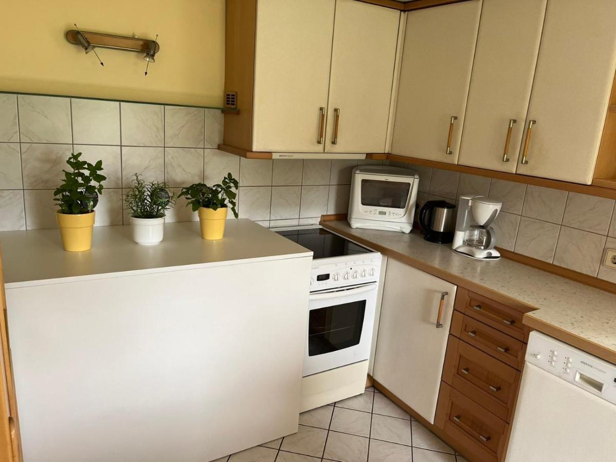 Charmantes Ferienhaus In Bester Lage Keutschach am See Εξωτερικό φωτογραφία