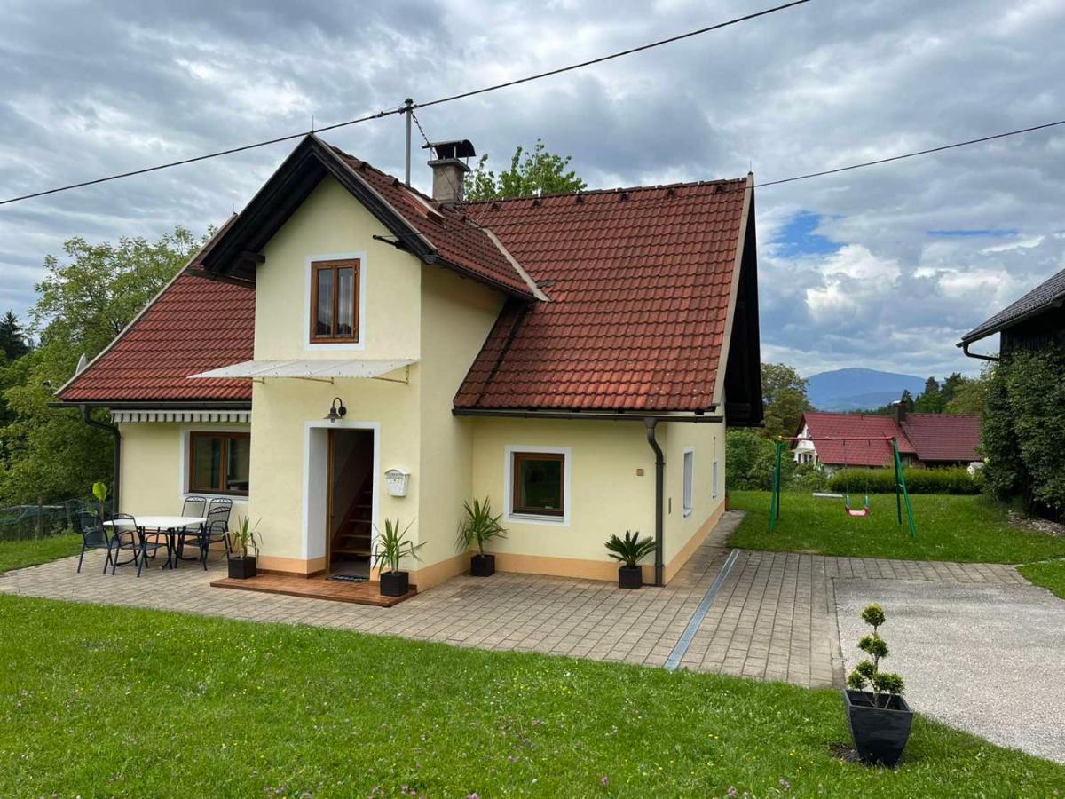 Charmantes Ferienhaus In Bester Lage Keutschach am See Εξωτερικό φωτογραφία